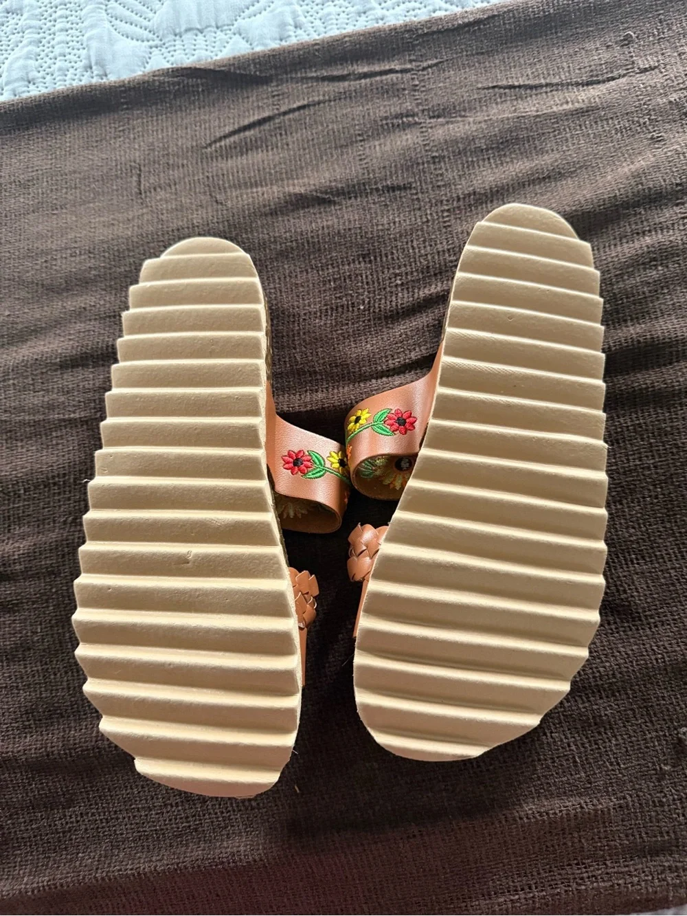 Brand New Sandals size 8
